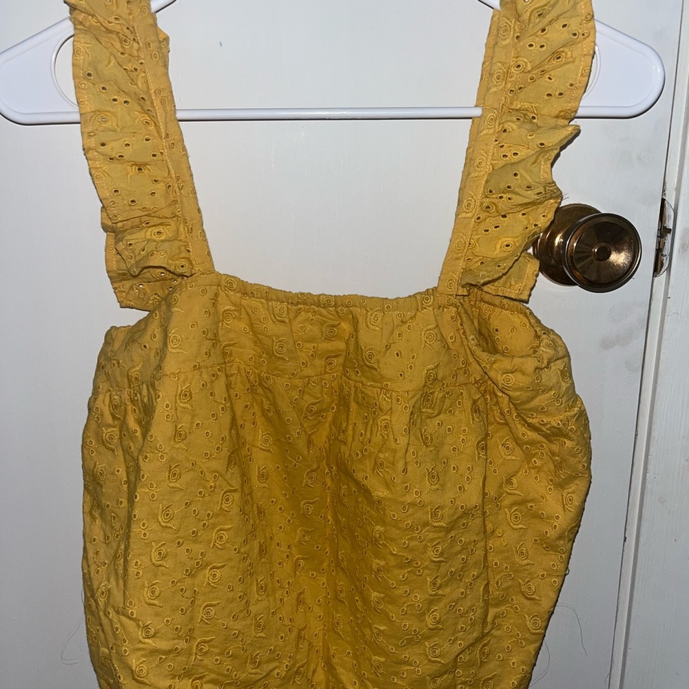 Francescas top with a tie in the back